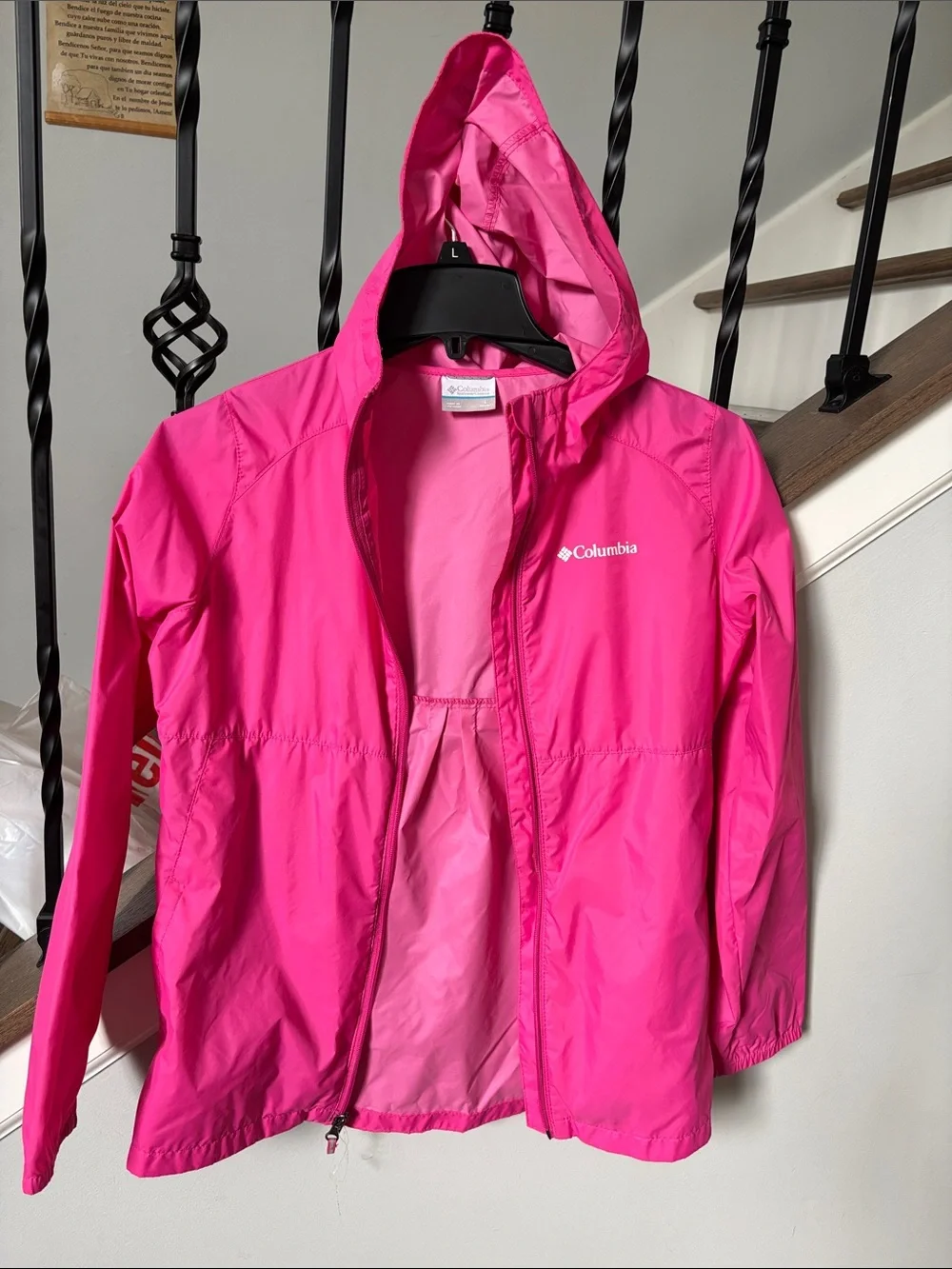 Columbia Hot Pink Hooded Packable Windbreaker